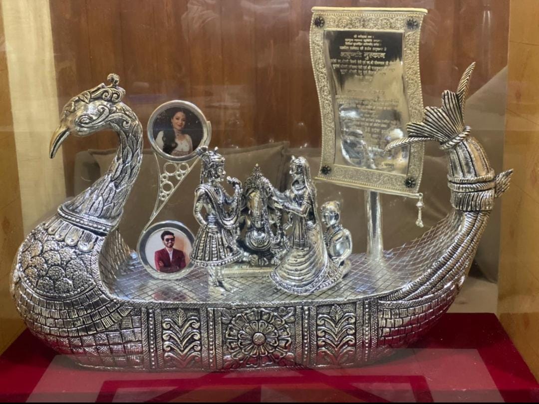 Silver Plated Peacock Boat with Photo Frames & Wedding Figures